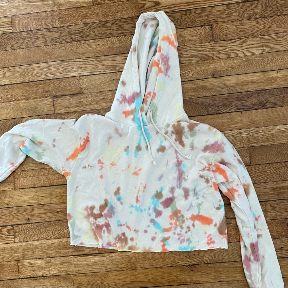 Wild Fable cropped tie-dye sweatshirt with hood
